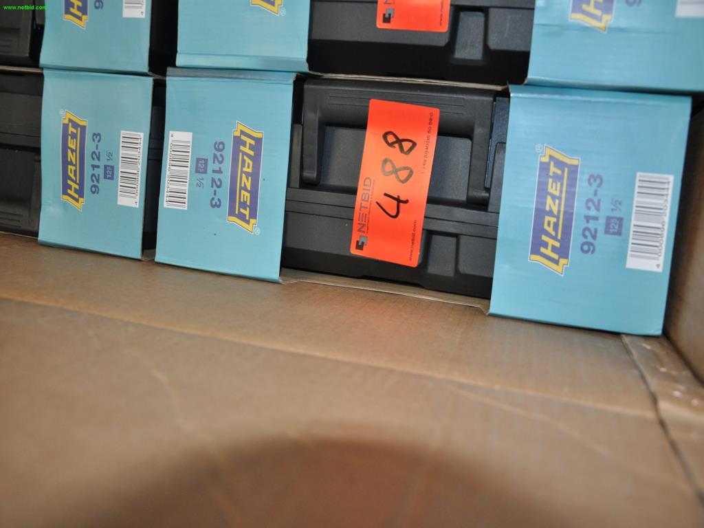 Machines, outils, produits commerciaux / équipement d'atelier de l'environnement<br> Artisanat automobile / service de pneus-2